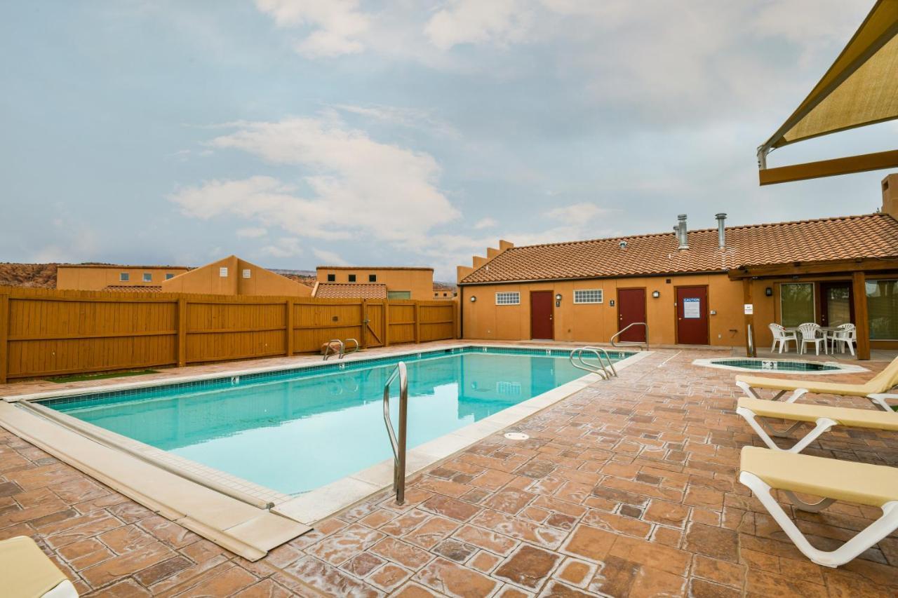 Rv M4 - Moab Get Away And Great Price For The Family! Villa Exterior foto